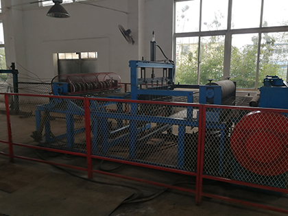 軋花網(wǎng)排焊機 軋花網(wǎng)排焊機